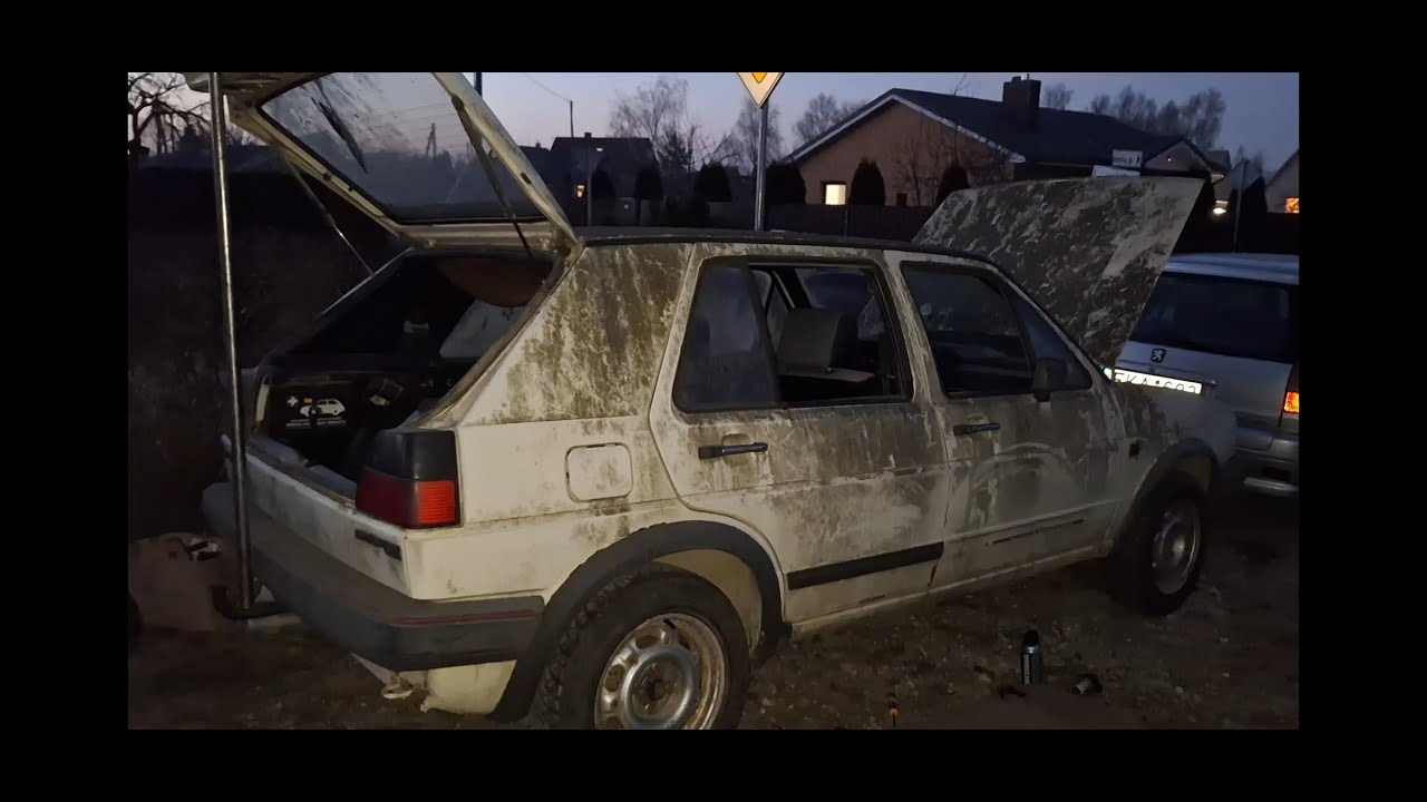 Replacing the fuel pumps on the Volkswagen Golf 2 1,8GTI 1986.