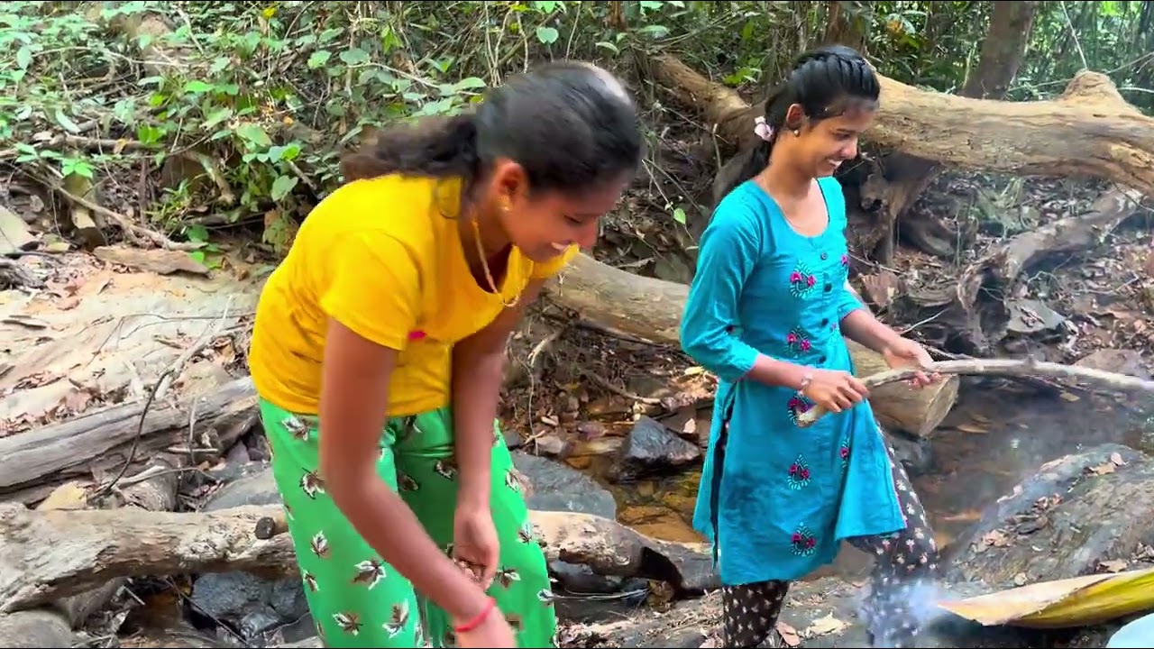 Chicken ￼ spicy Inchala manpoliya….. ❤️‍🔥Tulu vlog💥 Funny 😅￼ family vlog @HarshithPerje 