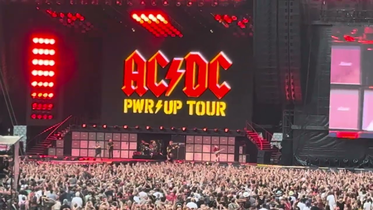 01 If You Want Blood (You’ve Got It) ACDC Power Up Tours Paris Stade de France 9 août 2025