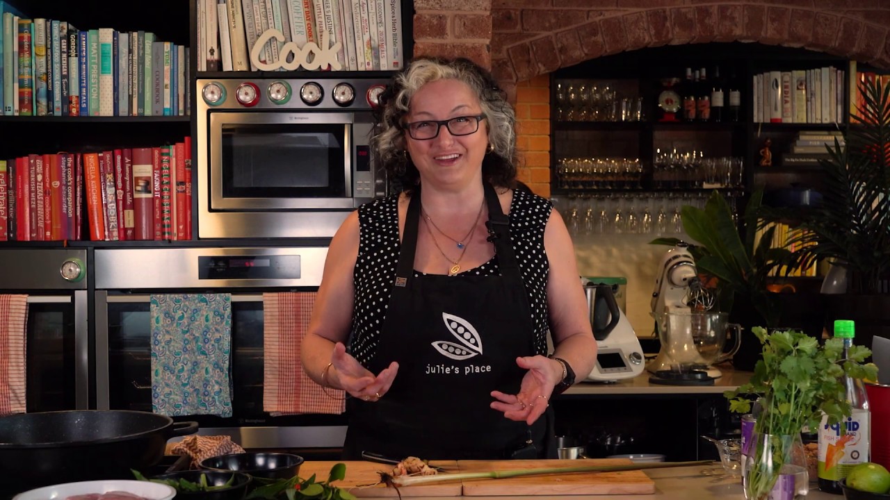 Джули Гудвин готовит: тайское зелёное карри