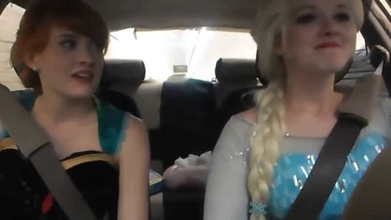 Queen Elsa and Princess Anna Vlog 1