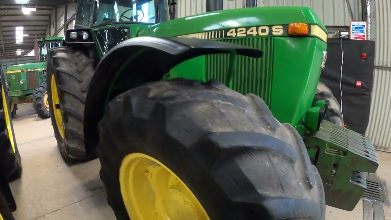 1981 John Deere 4240 S 4WD 7.6 Litre 6-Cyl Diesel Tractor (132 HP) Spring Tractor World 2025