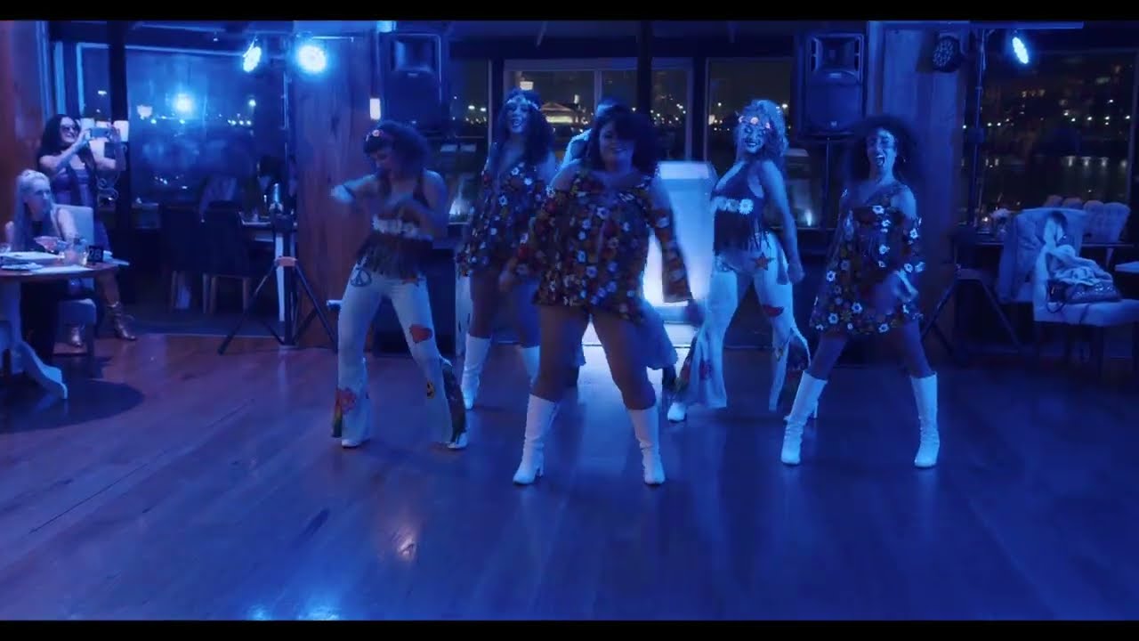 Back to the Disco | Shake Your Groove Thing