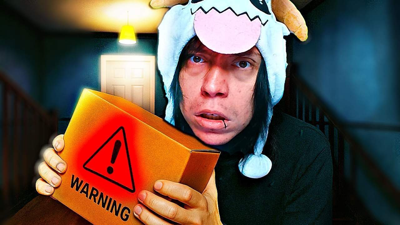 FURCSA CSOMAGOT HAGYTAK AZ AJTÓM ELŐTT 😱 | You’ve Got a Package