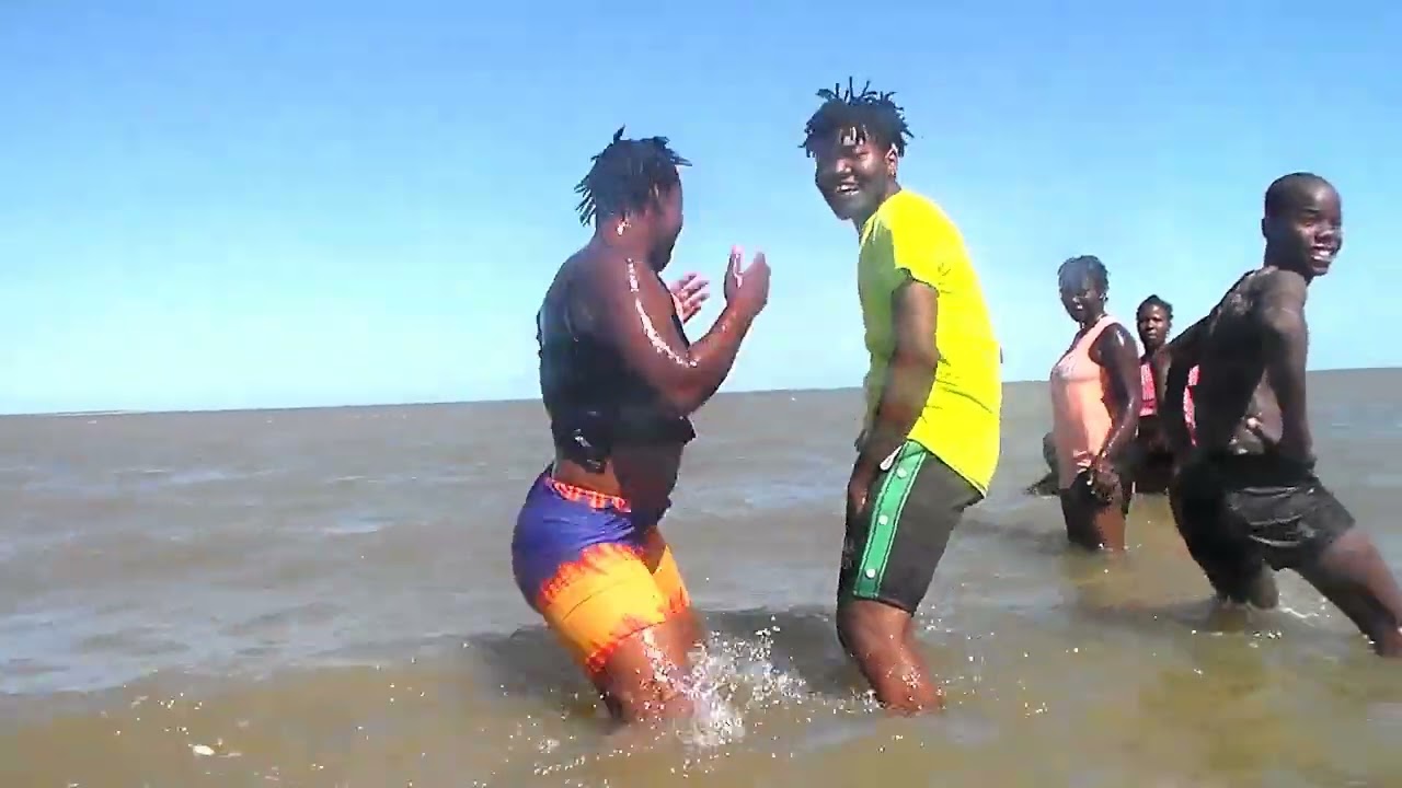 Os Da Tropas Alme ft Big Gil - Joana Video Official