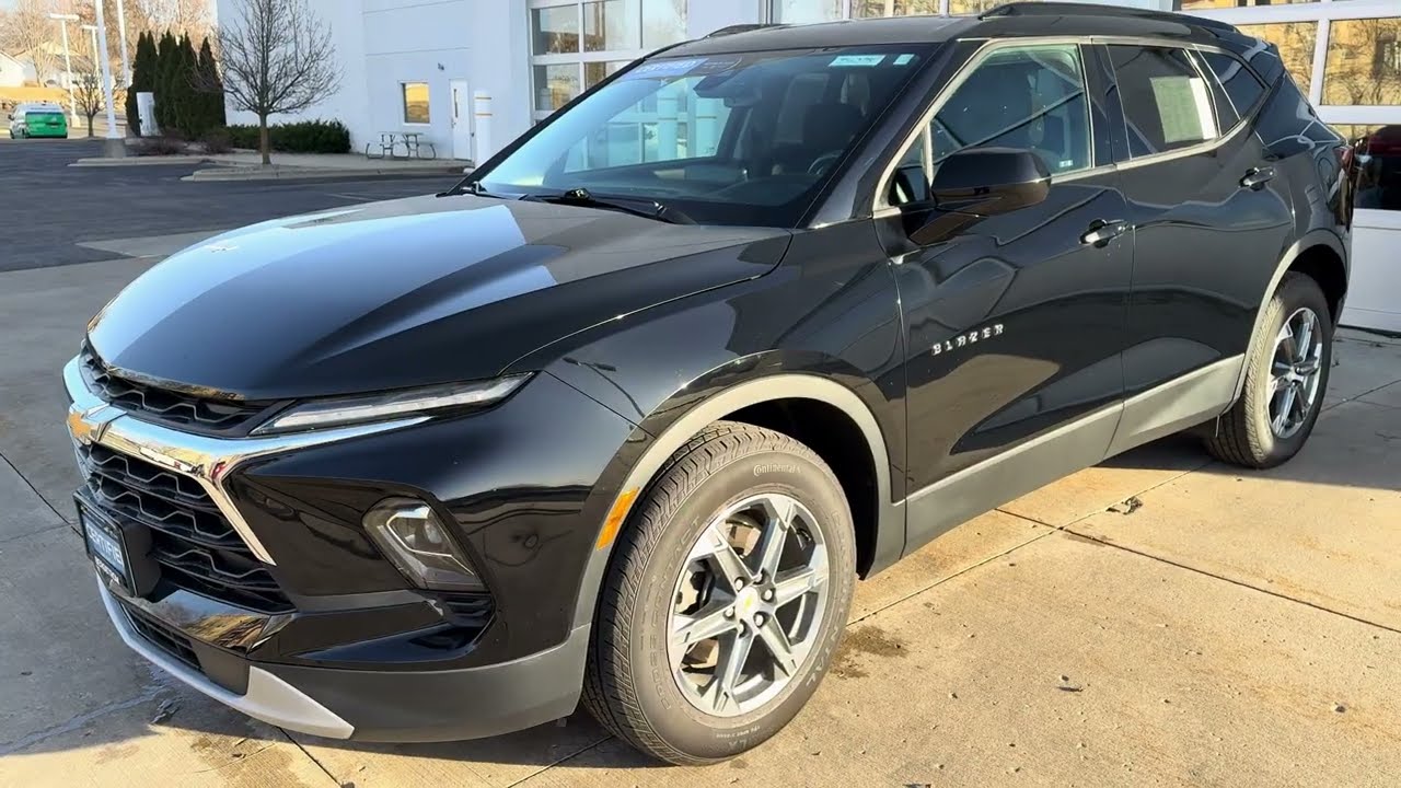 GM Certified Pre-Owned Mosaic Black 2024 Chevy Blazer LT AWD #I4278