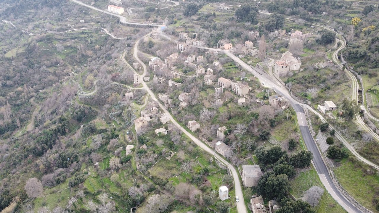 Osini Vecchio  -  video con drone - mavic mini
