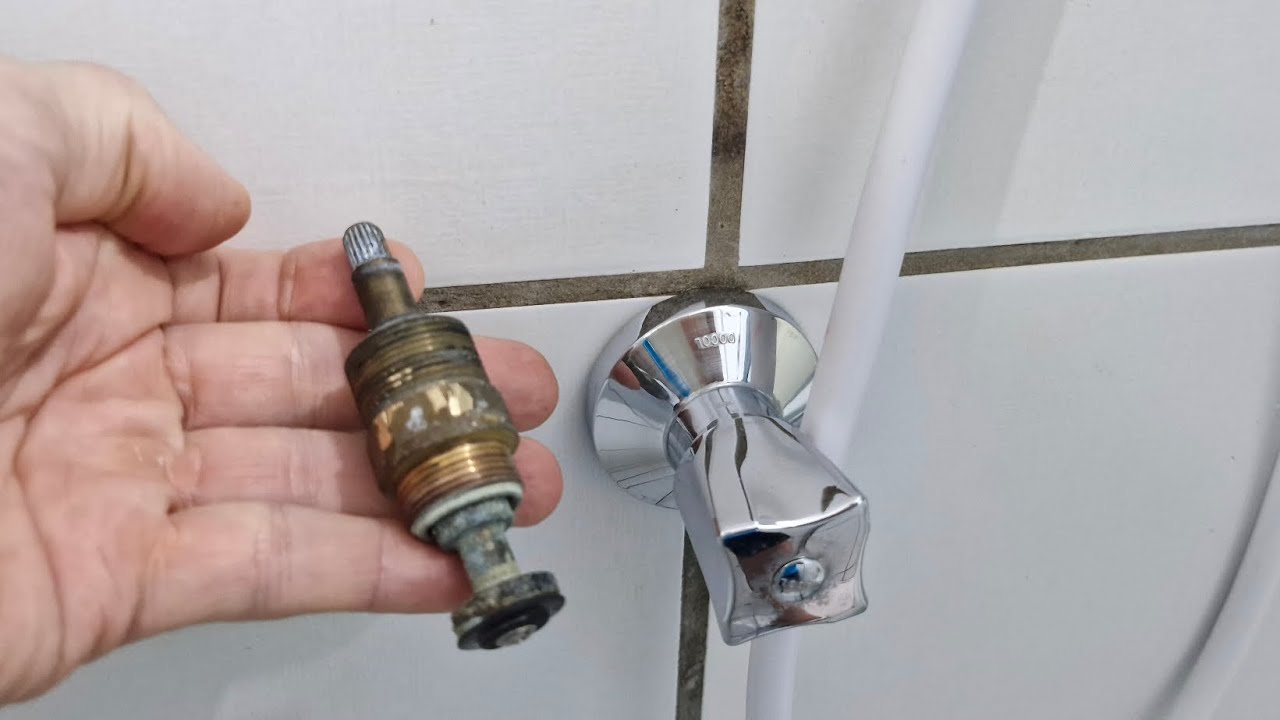 Como trocar o reparo do registro DOCOL  de um chuveiro - Passo a passo.