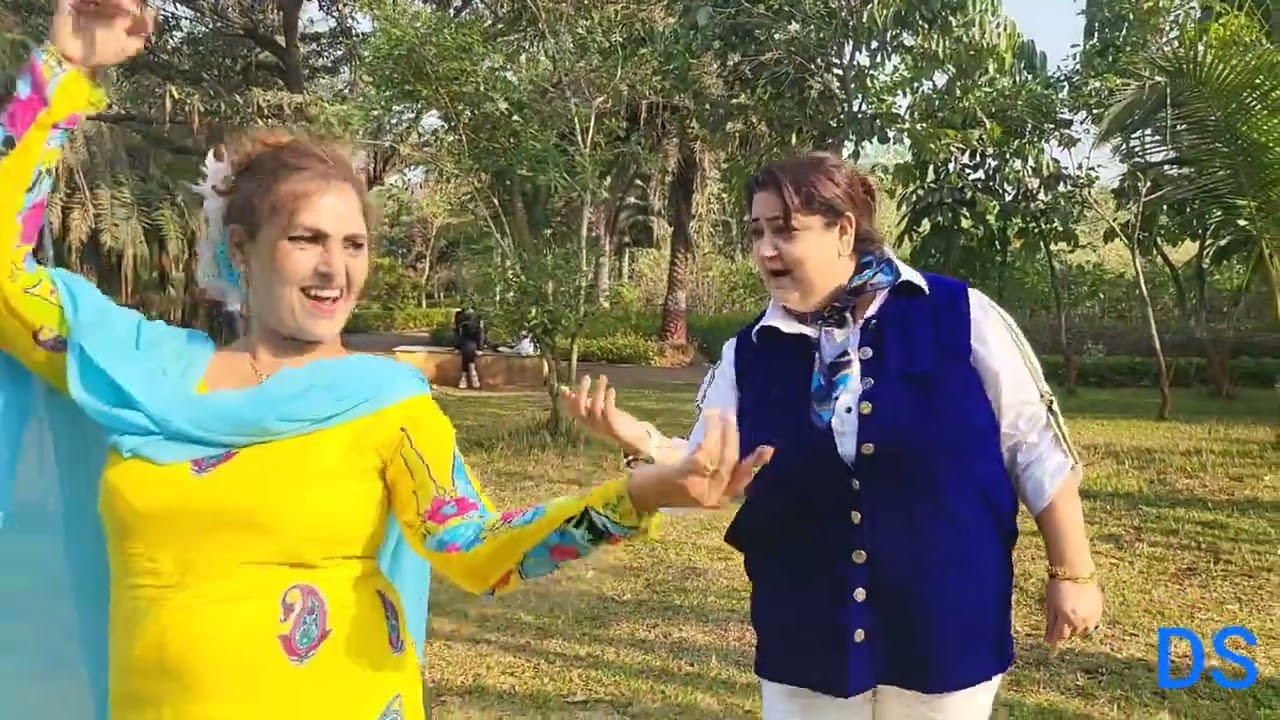 Yun hi tum Mujhse Baat Karti Ho - deepu Sharma As Lady Rajesh Khanna With Yasmin Shaikh #Bollywood