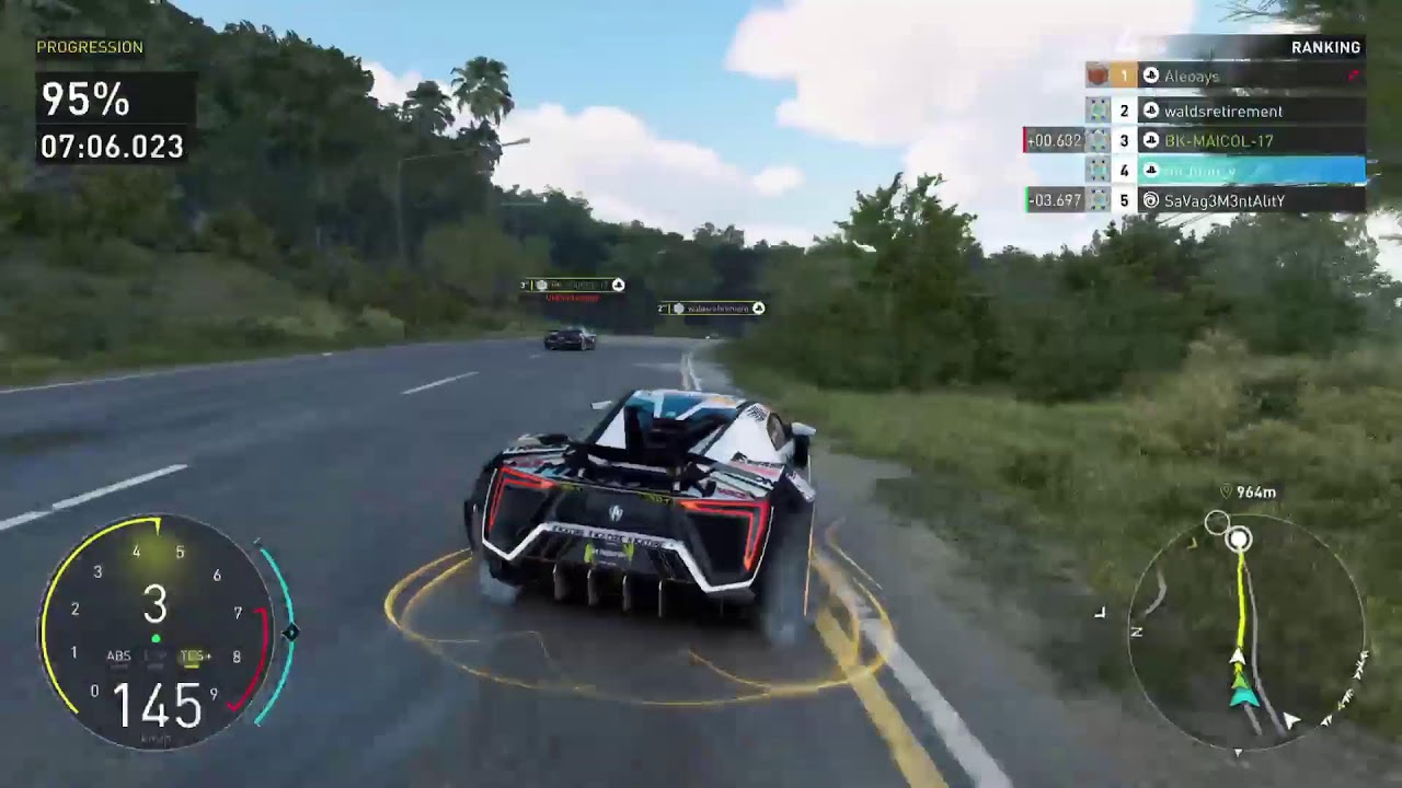 Haciendo el reto de reaper😂el me pidio carros y yo se los di😂The Crew Motorfest