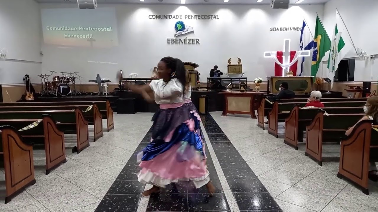 Labaredas de Deus profetas da dança Glorifica valquíria Oliveira