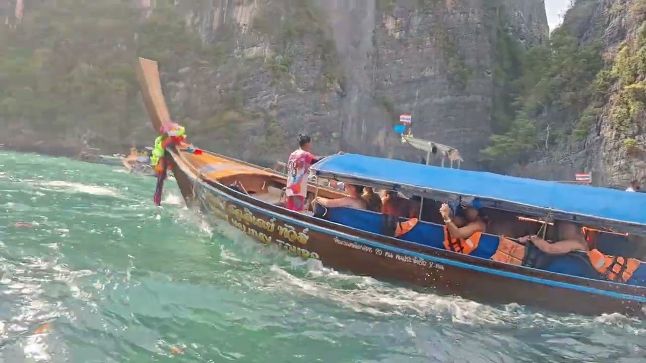 Phi Phi Islands - Water Boat - Thailand 4K