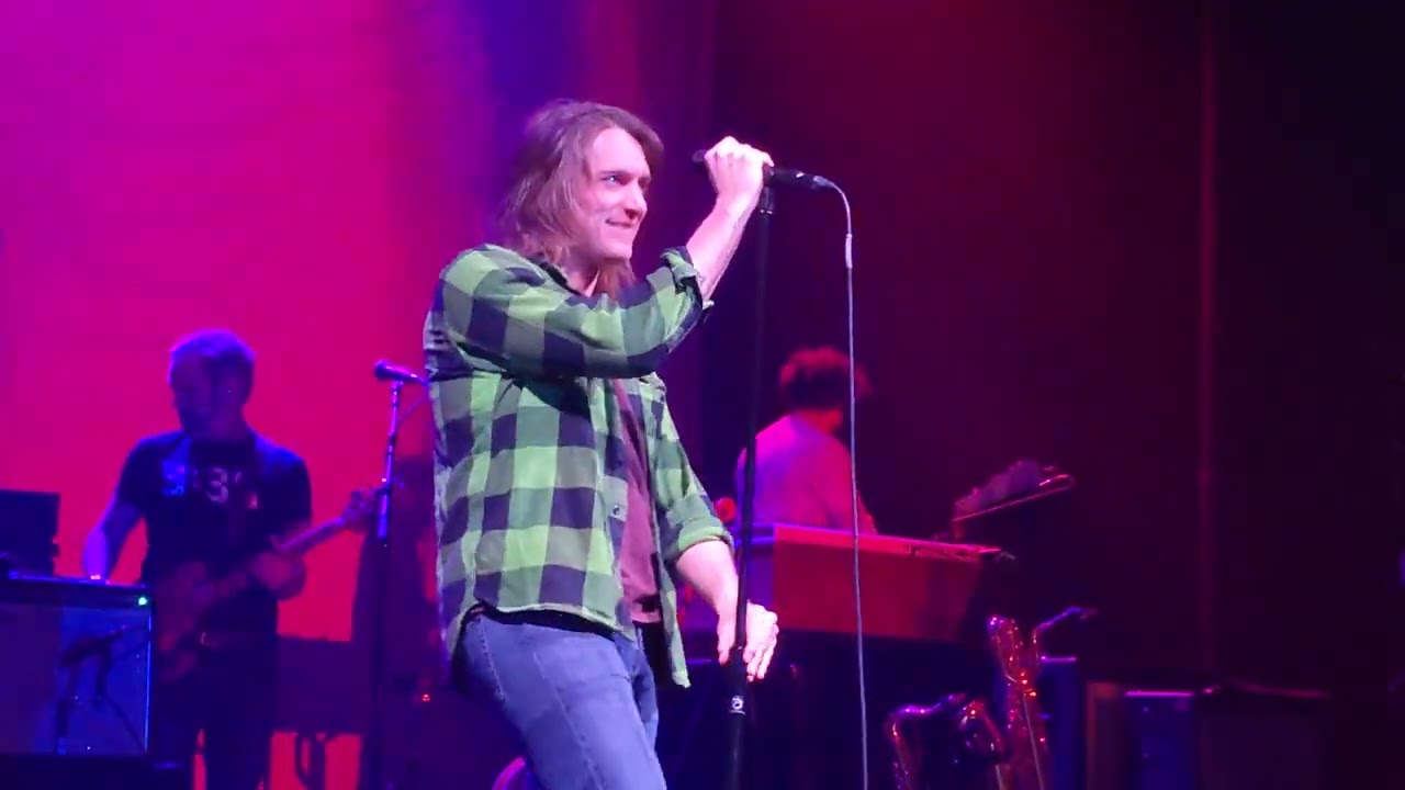 Paolo Nutini - Afterneath, Lose It - The Riviera Chicago 3/13/23