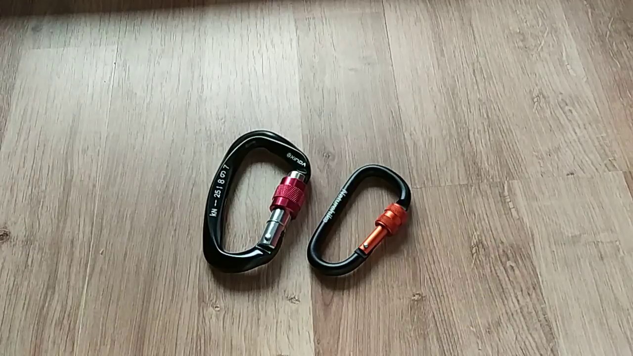 Two carabiners: XINDA D-shaped | NatureHike