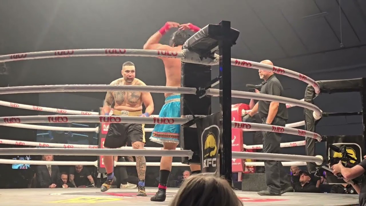 Stan Surmacz vs Reuben Roundstone