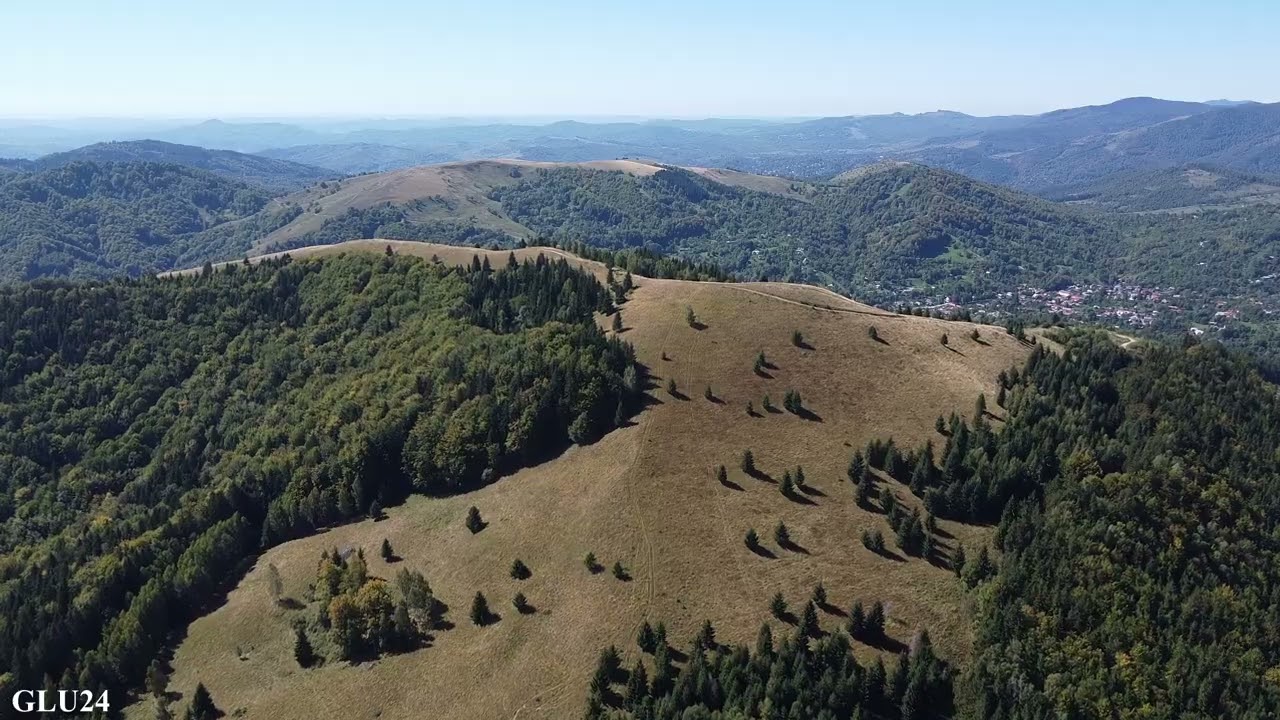 Secăria, Paltinu, Valea Doftanei, poate concura cu orice peisaj de top de la noi din țară.