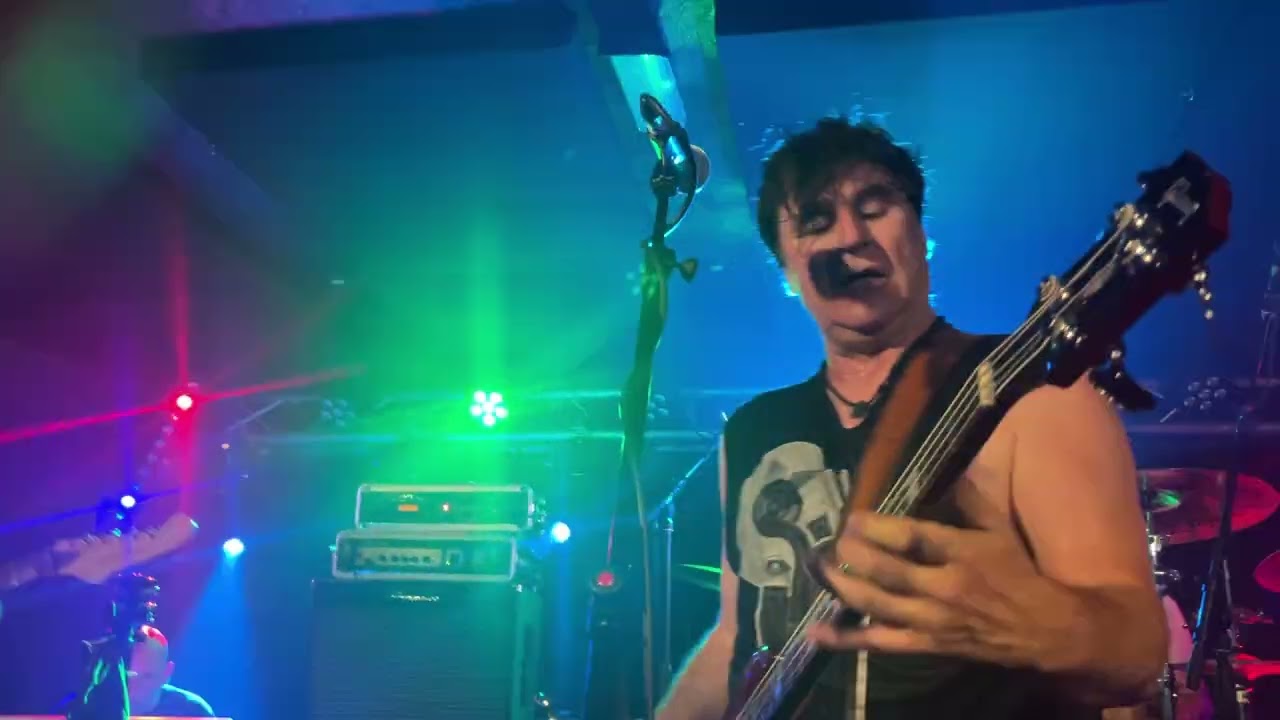 Chameleons @ The Black Prince, Northampton 6-07-2023