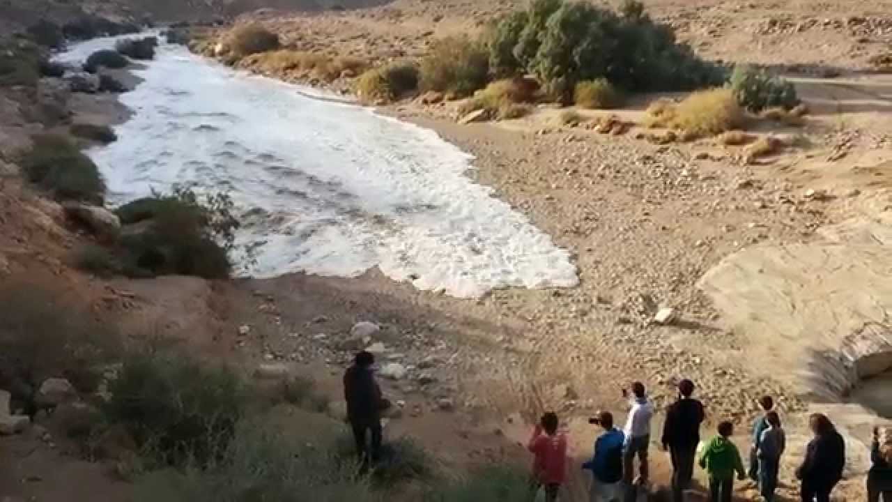 Flash Floods &ndash; River Bed comes alive