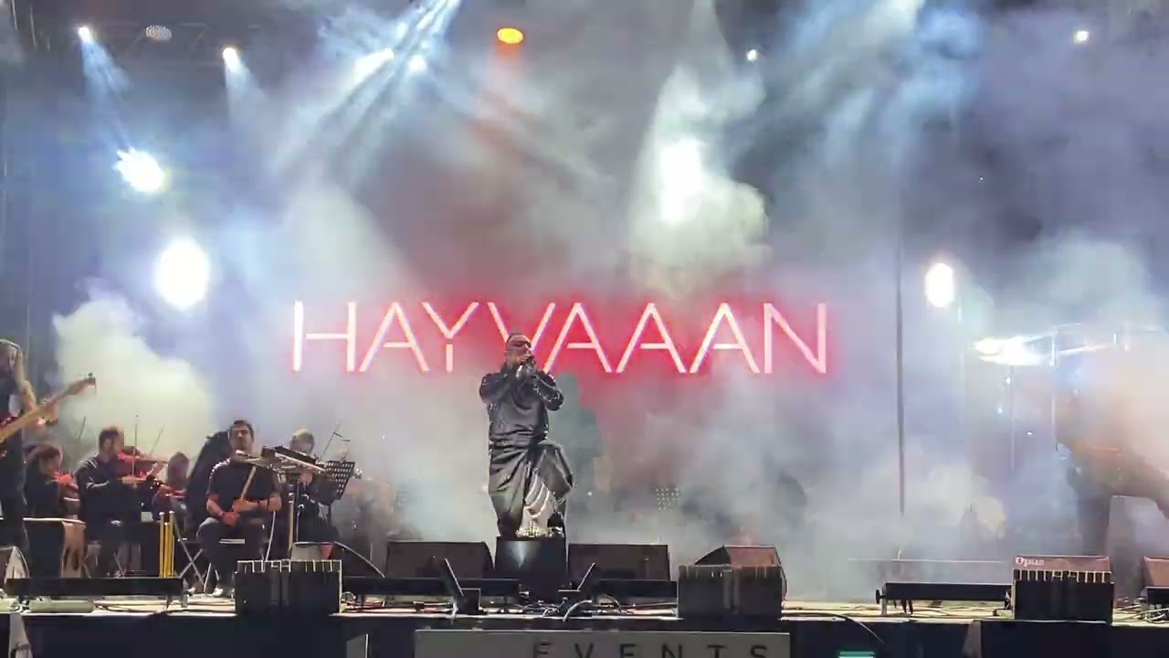 Hayko Cepkin & An Epic Symphony - intro & Hayvaaağn  - İzmir  - Muhteşem Performans - 28.10.2022