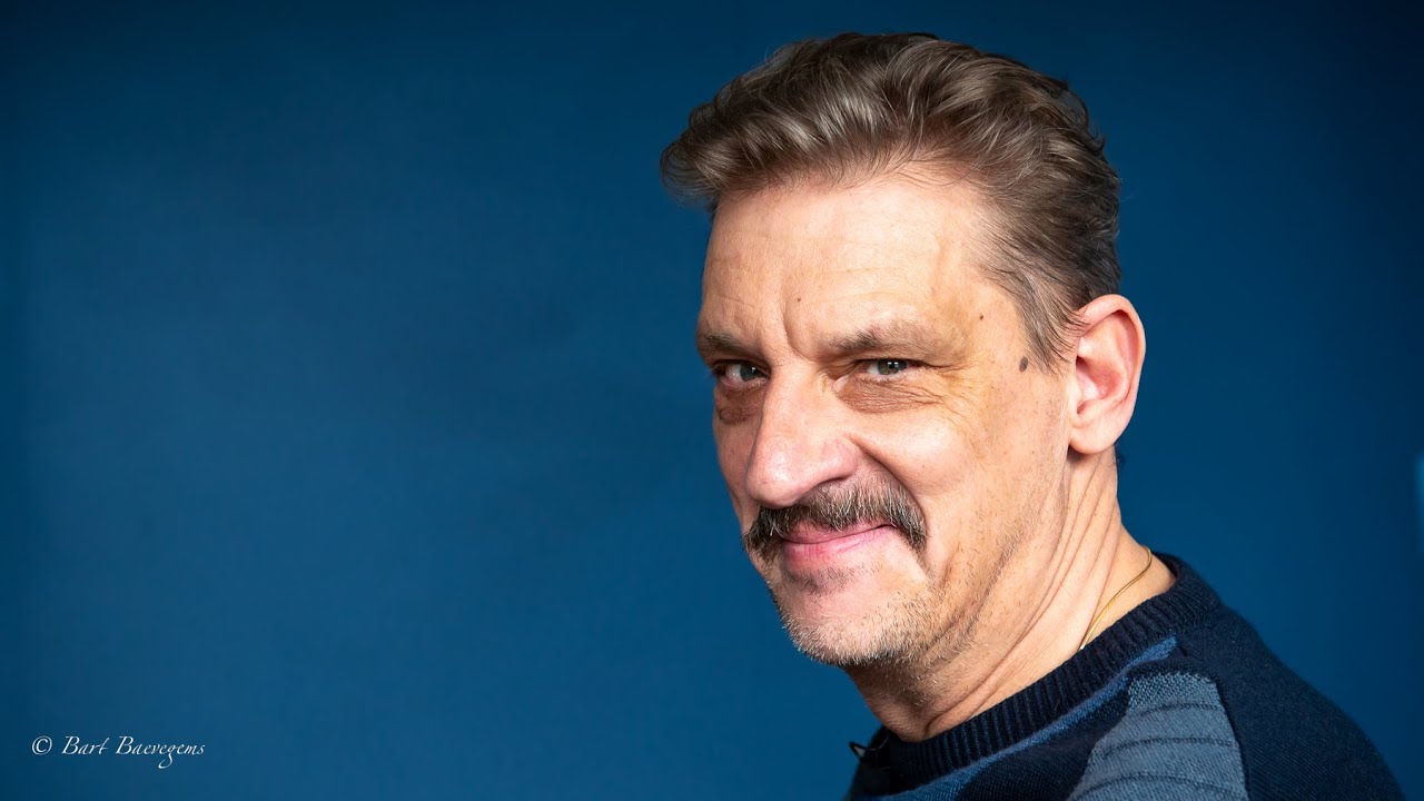 Peter Van den Begin over zijn rol in 'Zondag de Negenste'!