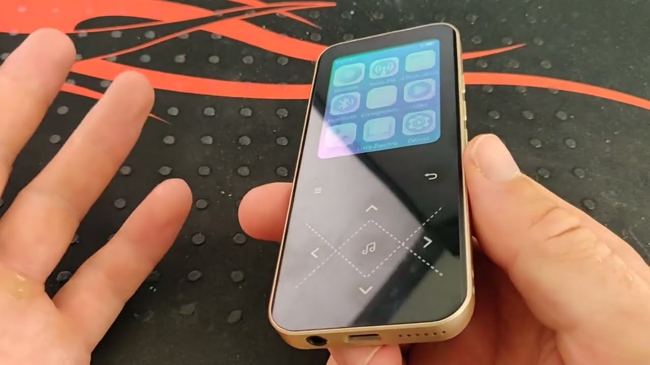 32Go MP3 Bluetooth 5 3 avec Haut Parleur AGPTEK,  L'écran n'est pas tactile   baladeur mp3 et non ha