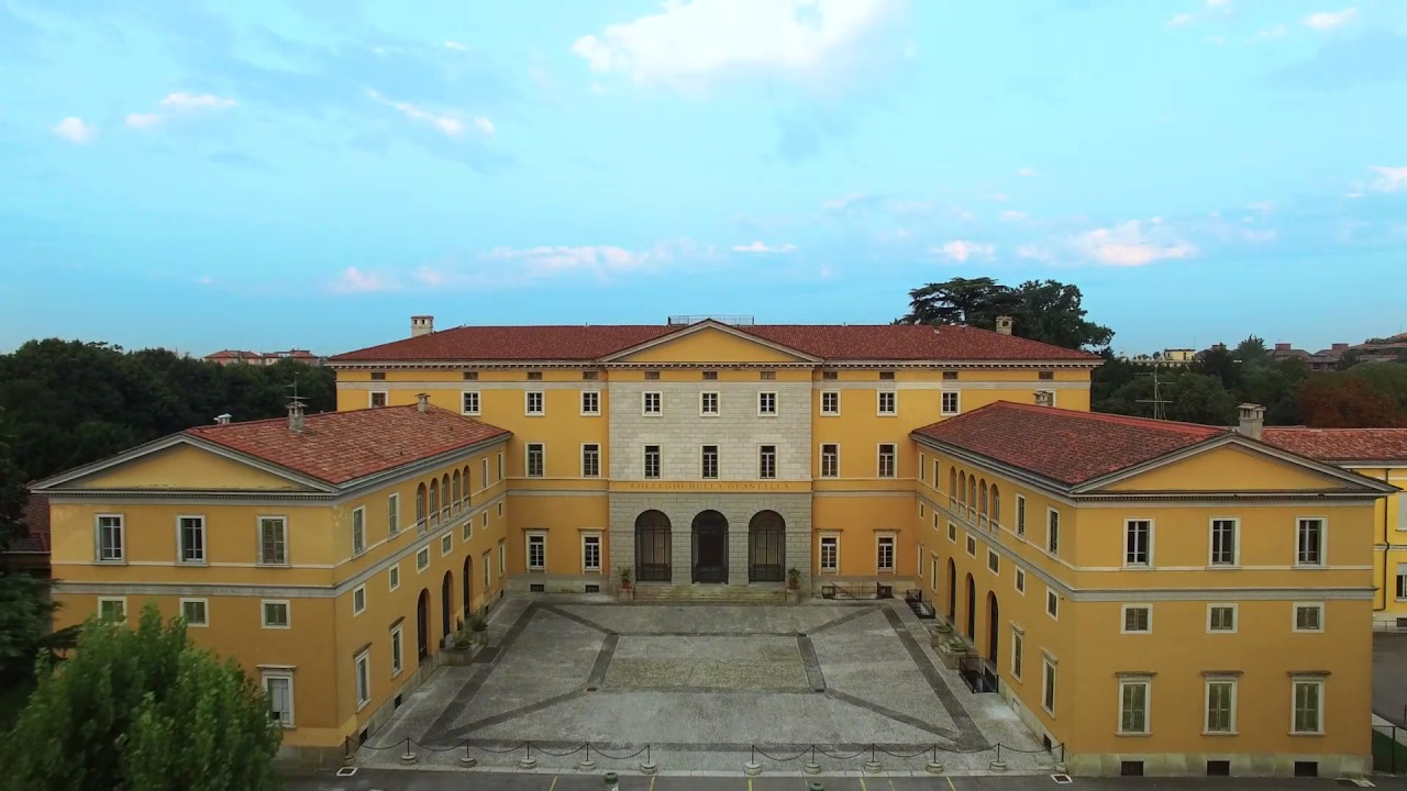 Il Collegio Guastalla di Monza dall'alto