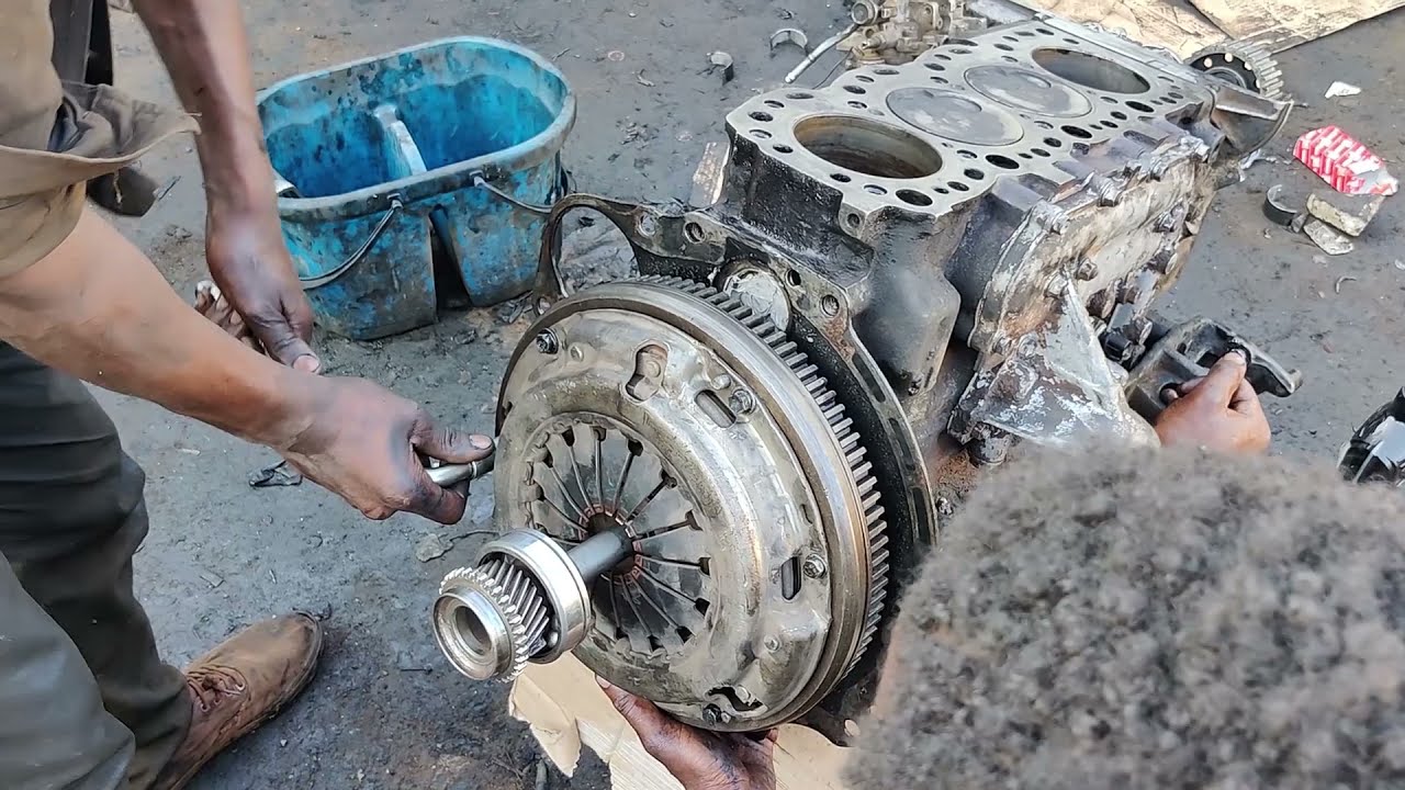 TOYOTA HIACE ENGINE  3.0 REBUILD