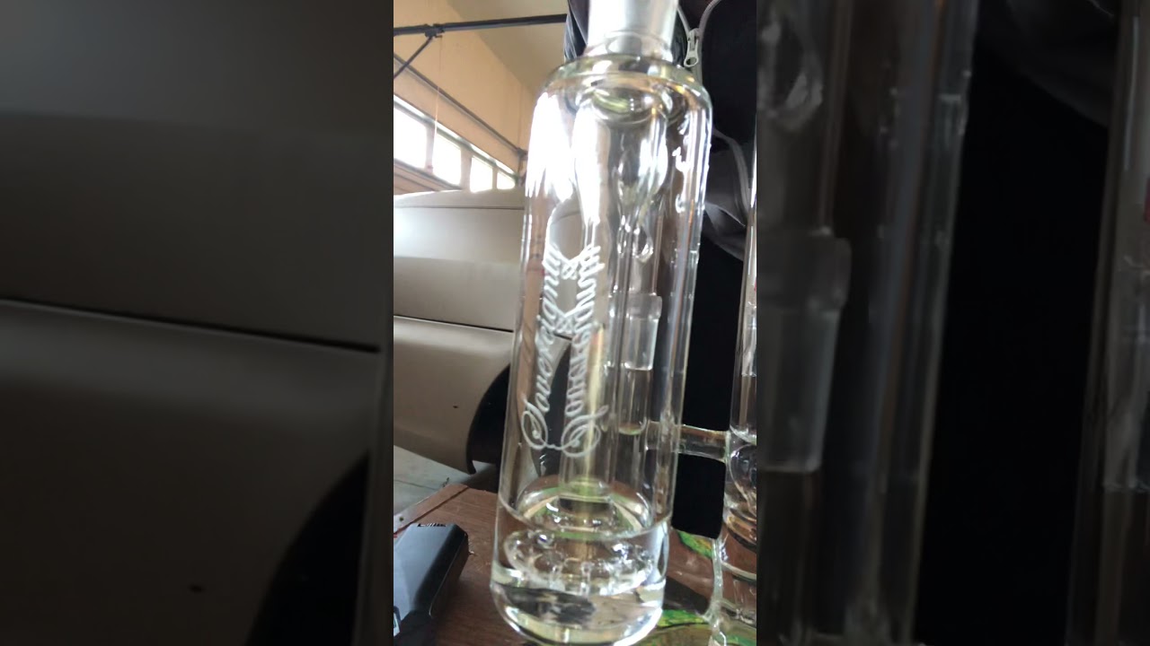 19 inch 50x5 Sovereignty Glass Downgrid to Imperial with NEW Sovereignty Circ Ashcatcher