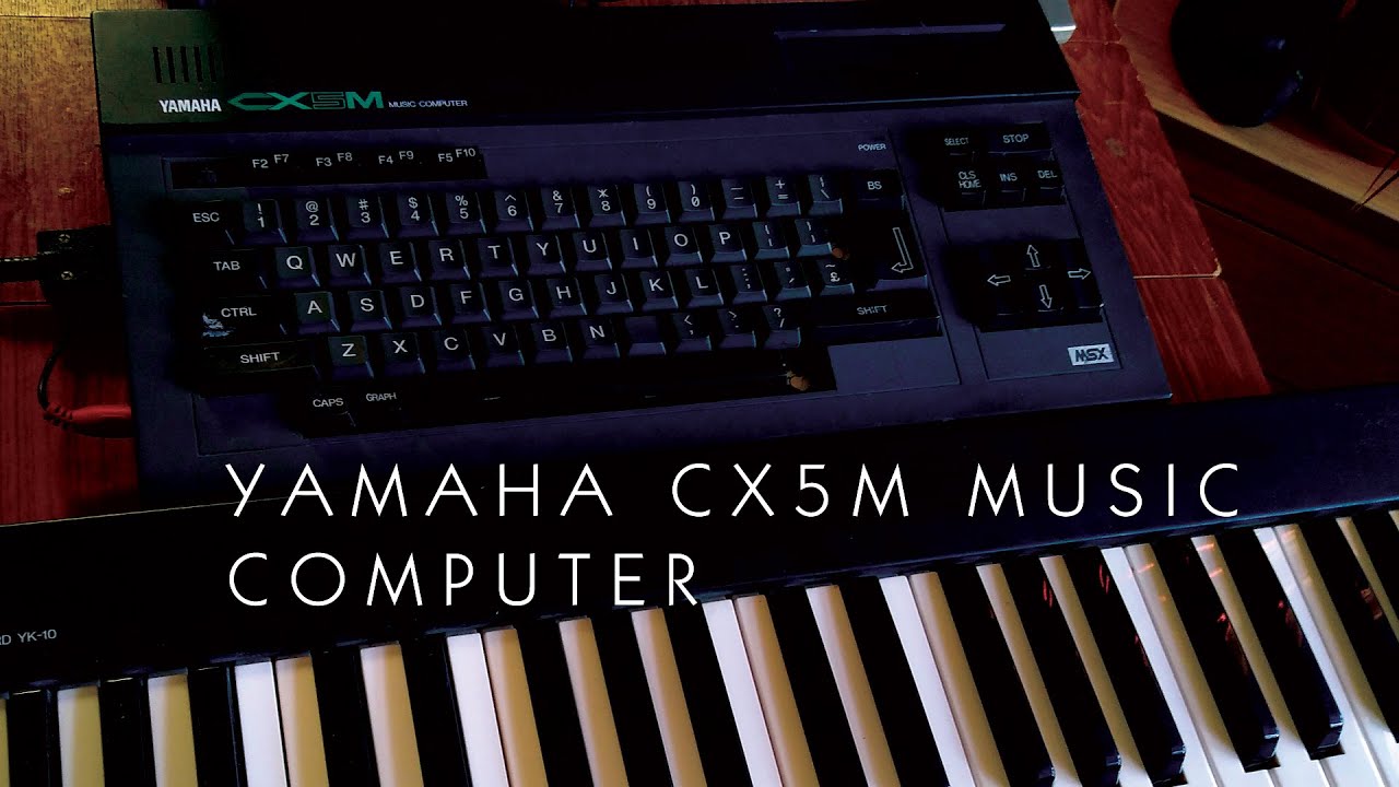 Музыкальный компьютер Yamaha CX5M MSX с FM-музыкальным композитором YRM-101