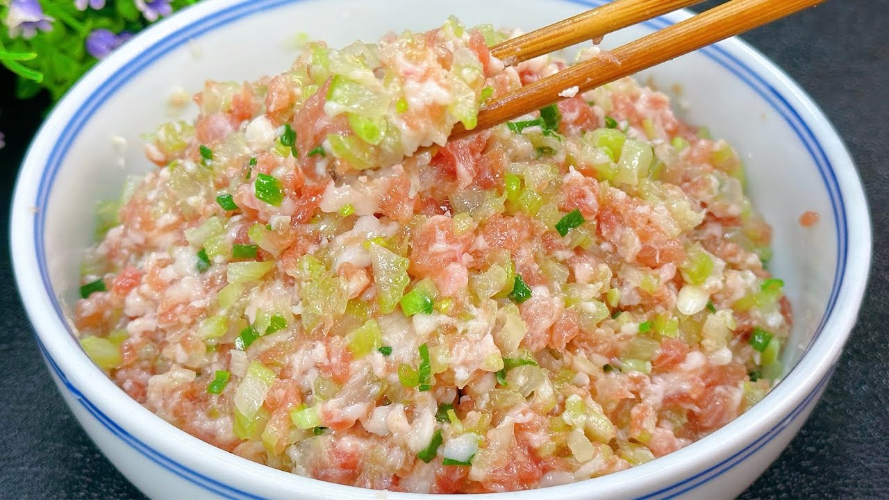 Есть секрет приготовления вкусных пельменей с сельдереем.Я научу вас секретному рецепту,который