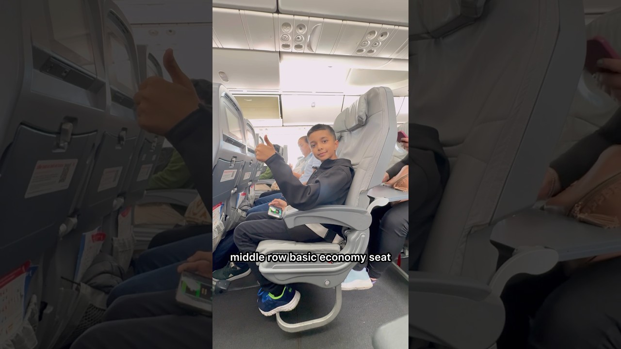 КАК ЛЕТЕТЬ НА БОИНГЕ 787-8 DREAMLINER АВИАКОМПАНИИ AVIANCA ИЗ МЕСТО ДО АЭРОПОРТА ДЖ. Ф. КЕННЕДИ? ...