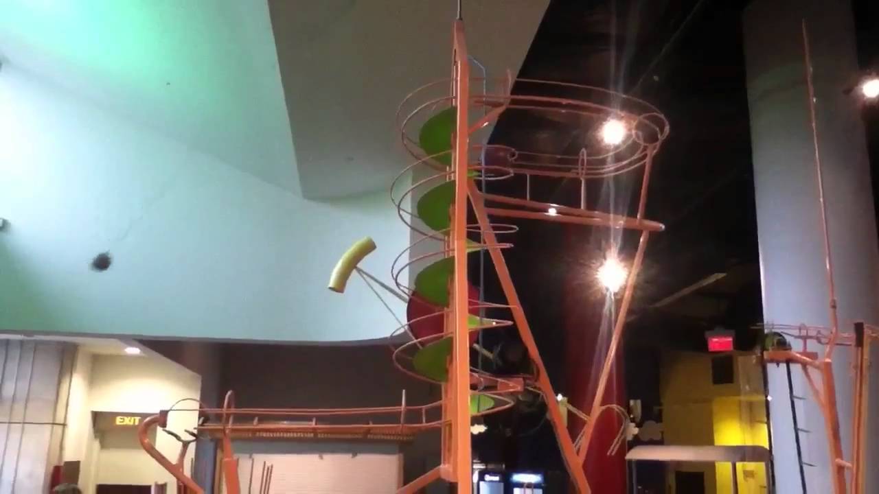 Ontario Science Centre part 4: coolest machine ever! Cubs s