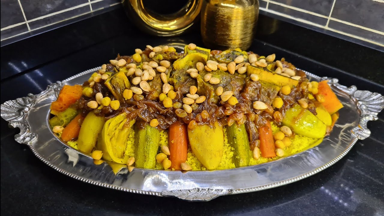 أنجح والذ كسكس على حقو وتريقو😋مع سر ختورية وتعليكة المرق