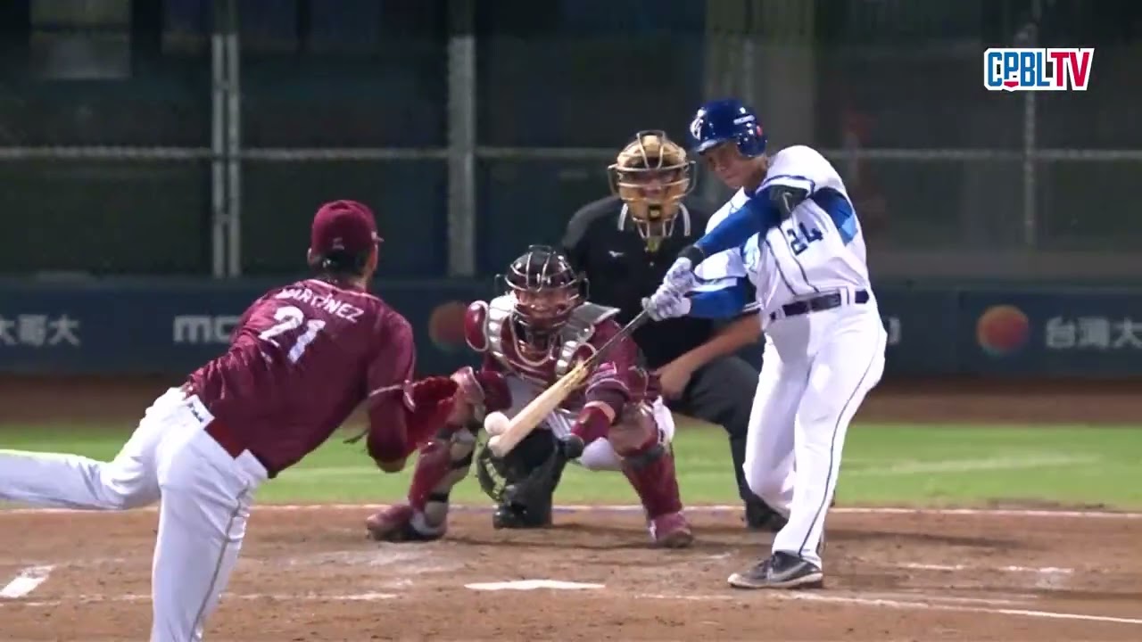 09/27 樂天 VS 富邦 賽後，菜鳥楊閔貽生涯一軍初登板，3打數1安打1打點，守備端完成2次雙殺守備