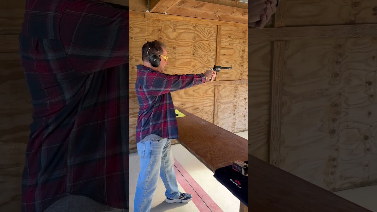 First time shooting a Ruger Blackhawk .44 Magnum