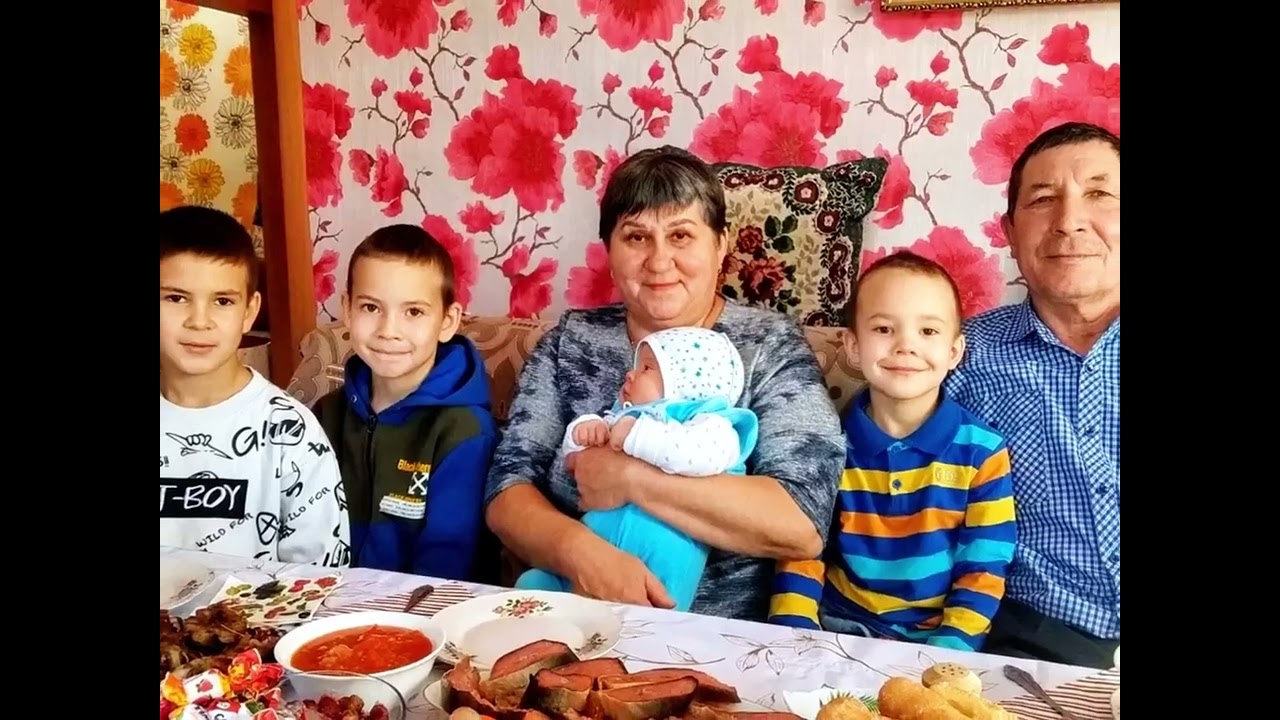 Моя песня посвященная Гузалии Галлямовой - поэтессе города Альметьевск. 