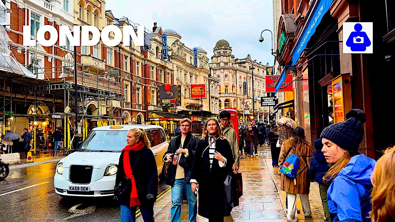 London Winter Walk 🇬🇧 Covent Garden, Piccadilly Circus, SOHO to Oxford Street  [4K HDR]