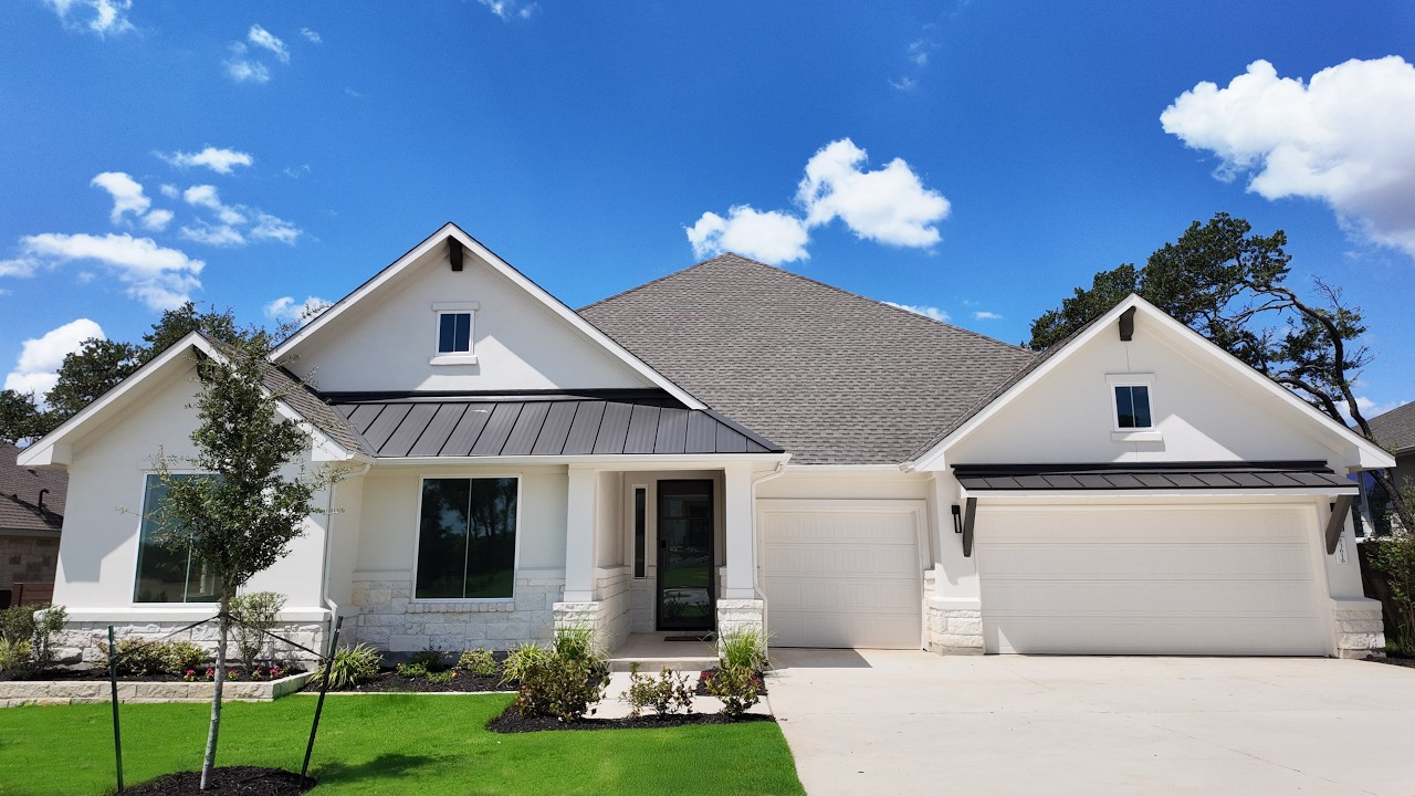 Georgetown, TX Luxury on a 15,000+ Sq Ft Lot | Over $138K in Upgrades – Duval Plan Tour