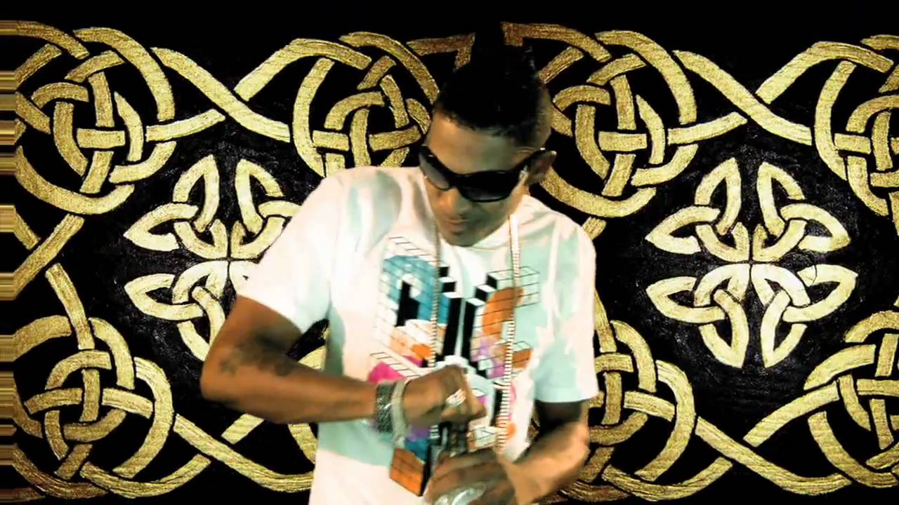 Toxic Crow - La Moda Video Oficial Full HD