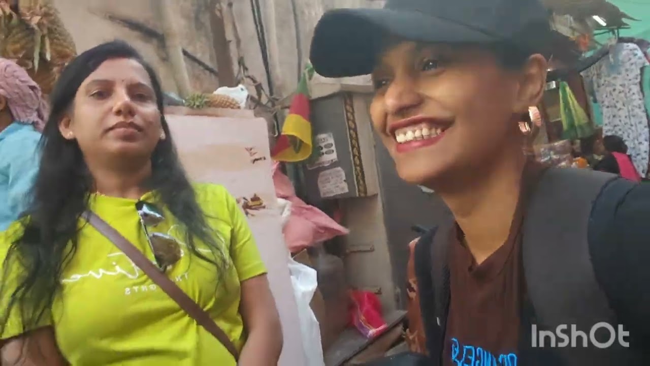 Chickpet Shopping Street Vlog | Shopping with My Friend #kannada #bangalore #shopping #funny 