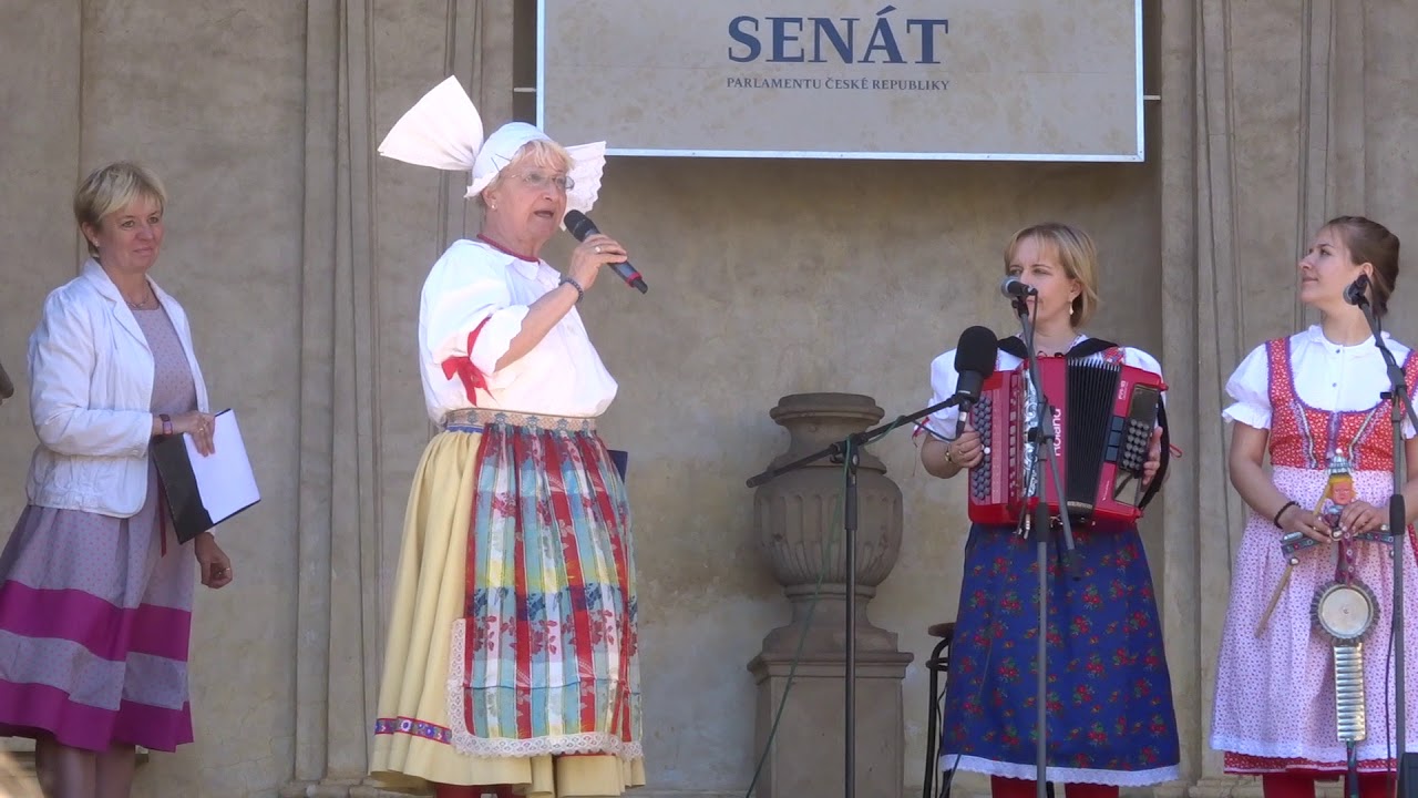 FAMILY HARMONIKA POSPÍŠIL z Plzeňska, č.3 - IV. ročník Krojovaných slavností, Senát Praha