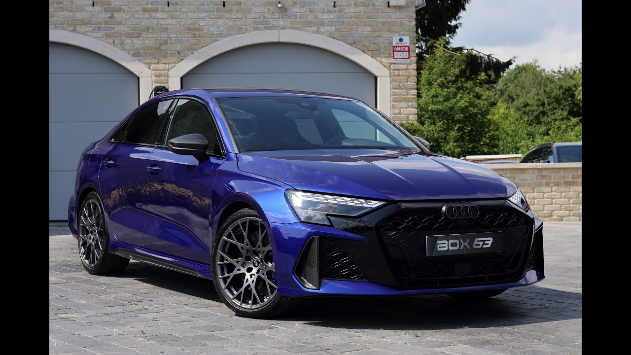2025 AUDI RS3 Sedan EXCLUSIVE Sepan Blue
