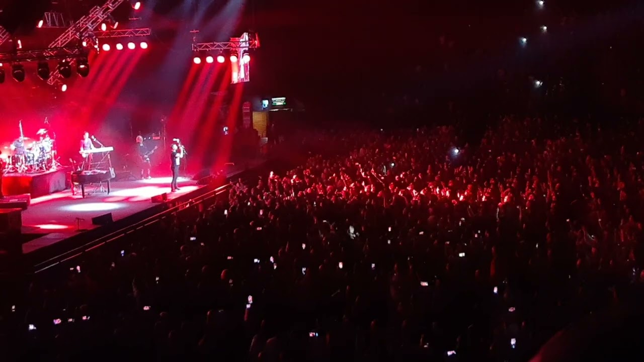 Marc Martel-Radio Ga Ga. Luna Park. Buenos Aires, Argentina 2022.