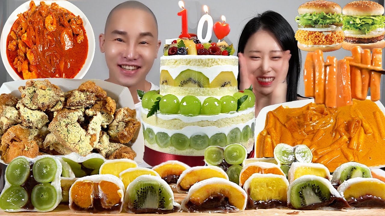 [먹방브이로그]바프 끝!!참아왔던 식욕 드디어 폭발💥(맘스터치치즈뿌치순살치킨&신전로제떡볶이&햄버거,2단케이크골드키위&샤인머스켓,과일찹쌀떡,곱도리탕)