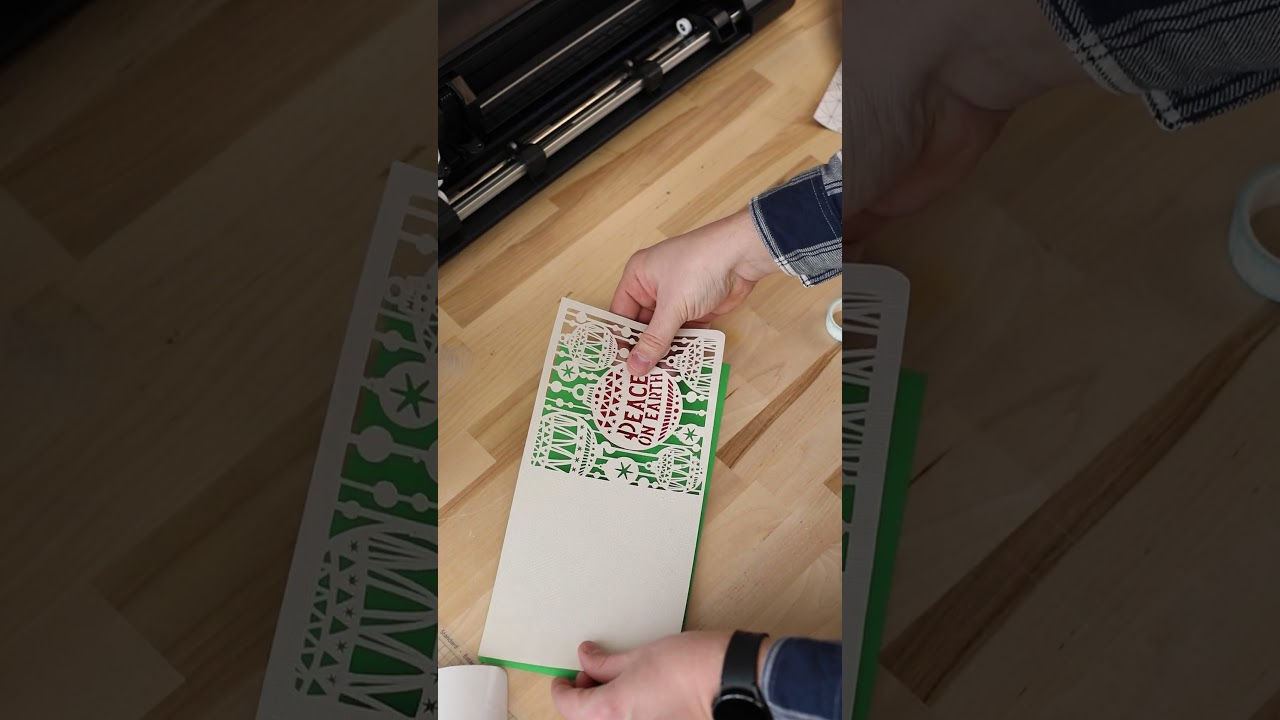 Дизайн от приглашенного художника, бесплатный дизайн от SAS Creative.