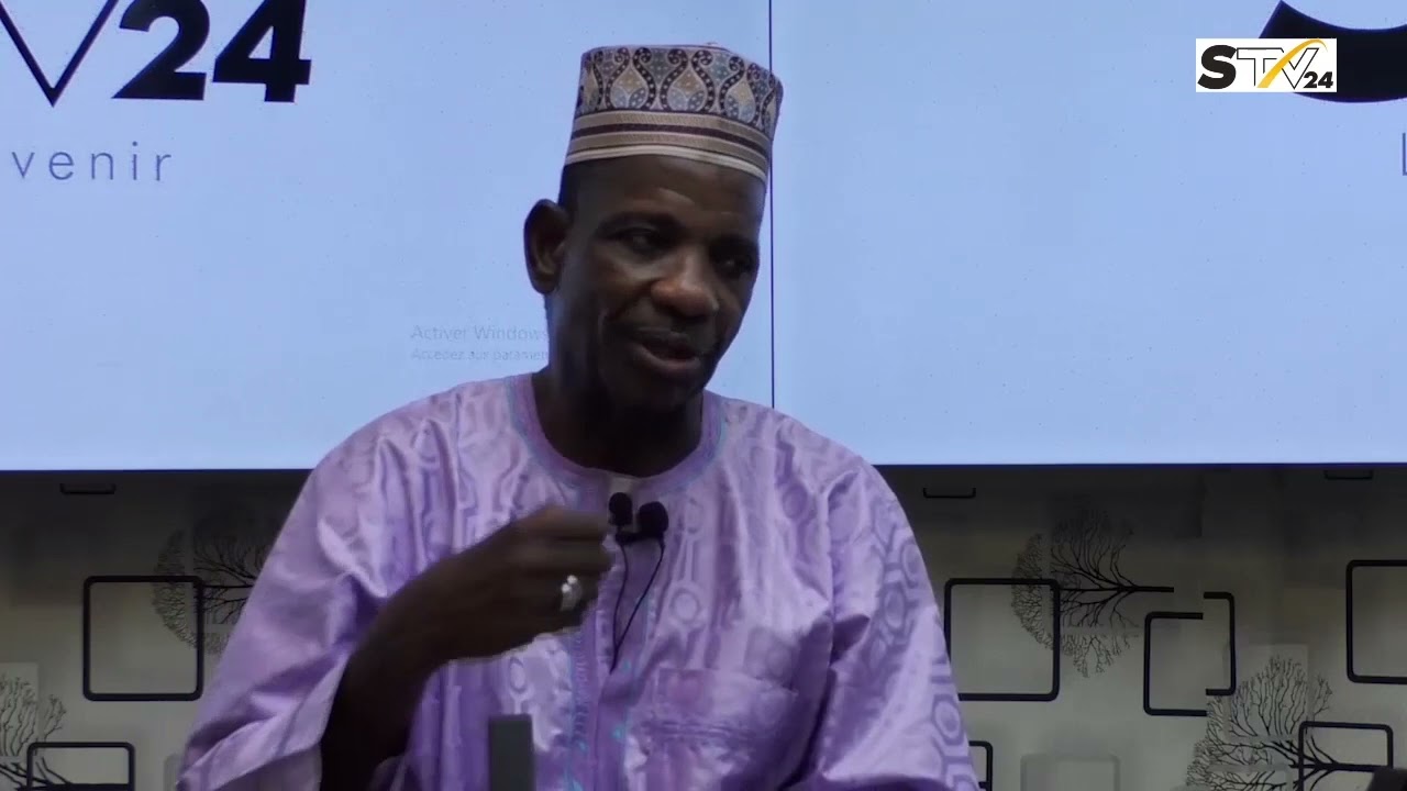 Kande Bah Sylla dans le studio STV24