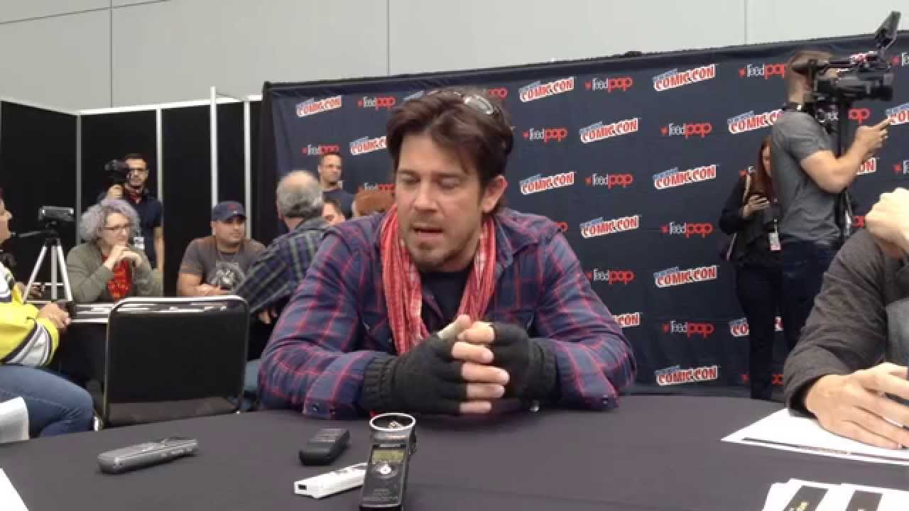 Christian Kane on John Larroquette in THE LIBRARIANS