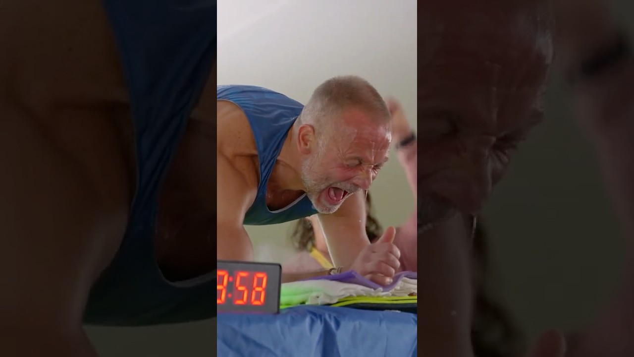 Longest plank ever - Guinness World Records #shorts