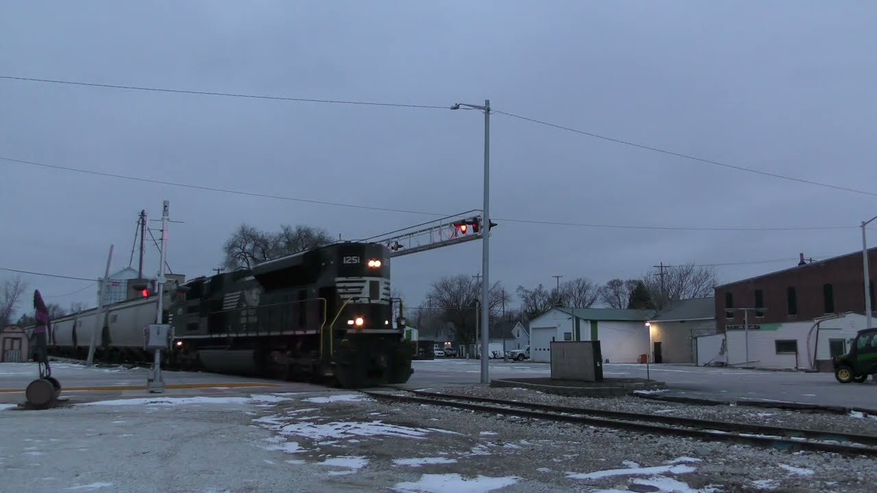 NS 1251 east at Swayzee on the CERA Marion Sub 1-18-2026