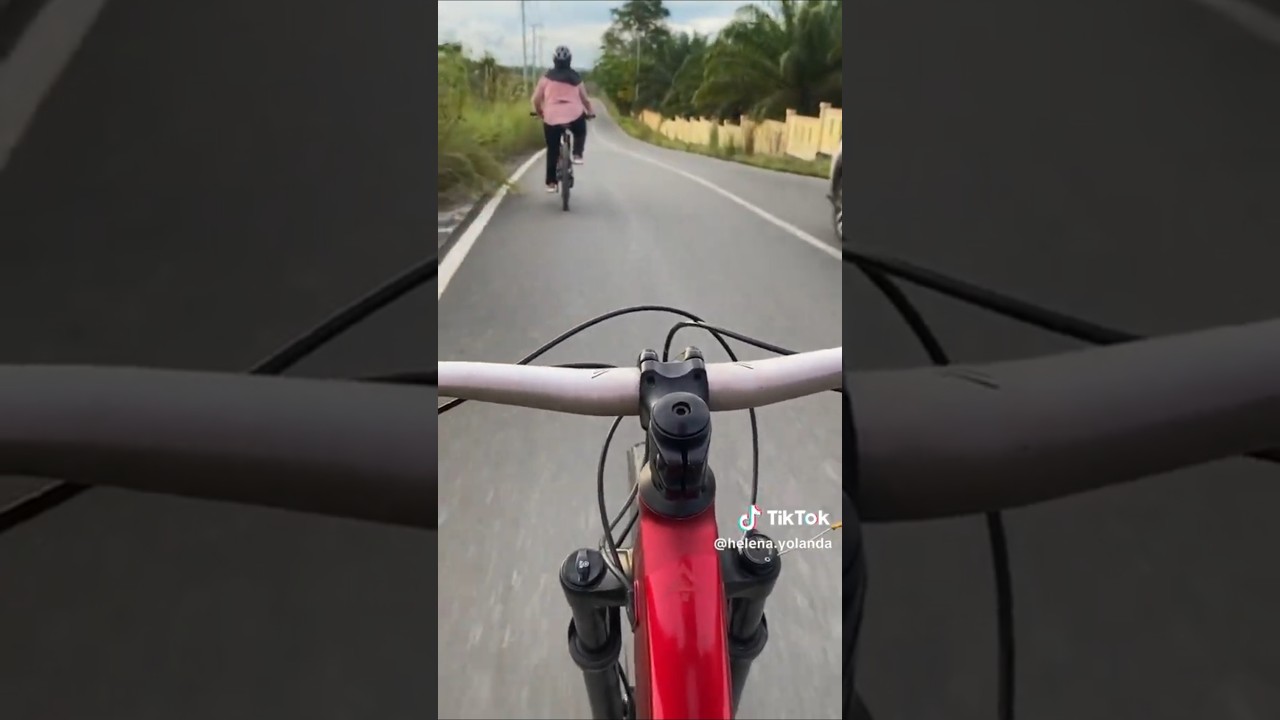 Couple Bike Epsilon T2 & Brownhills T2 